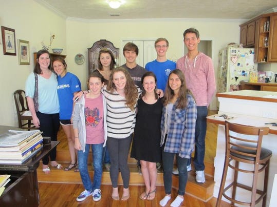 Tallahassee Jewish Federation Teen Philanthropy Provides Grant to The Shelter
